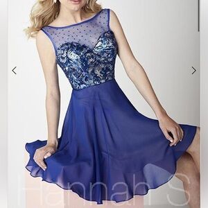 Elegant Blue Sleeveless Dress